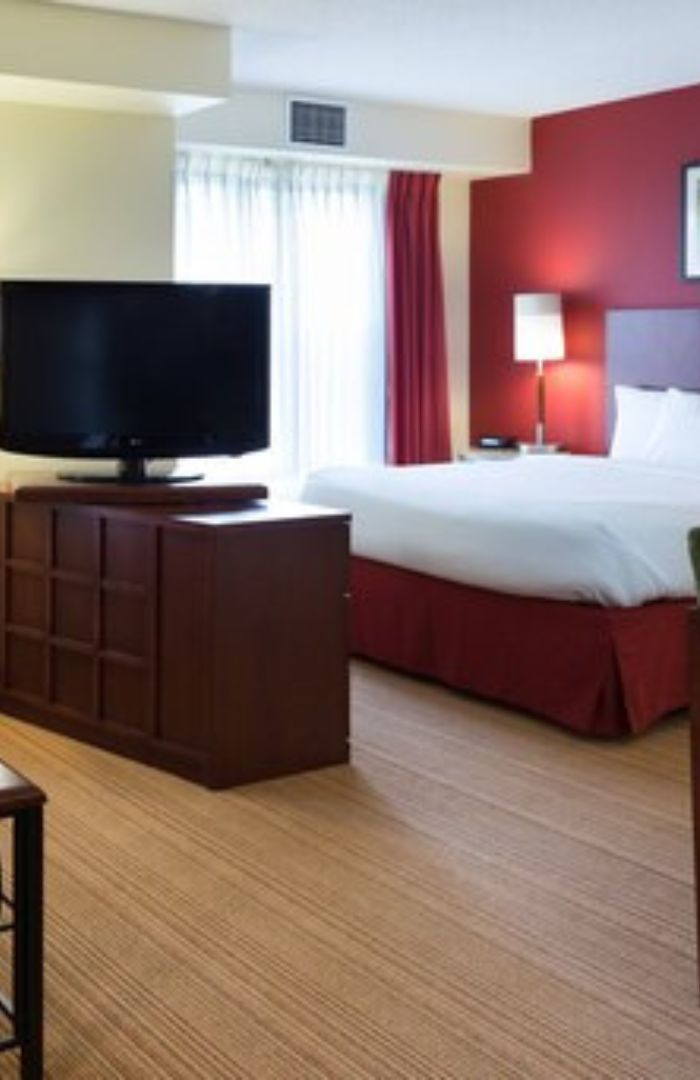 The Residence Inn Fort Collins is a Colorado Marathon race lodging affiliate