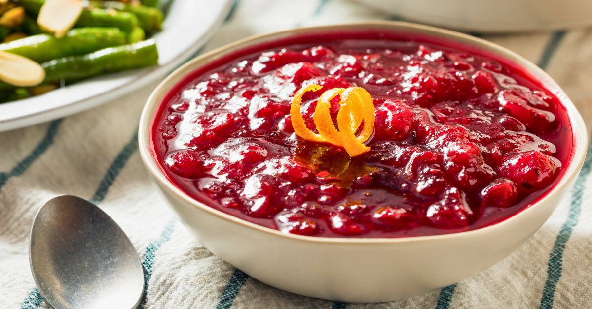 Turn antioxidant-rich cranberries into a healthier Thanksgiving side